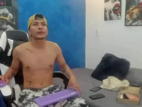 Watch Dante Offline Adult Webcam Show from Colombia - Free Sex Cam Stream