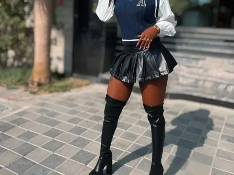 Watch ChloeMZ Live Adult Webcam Show - Free Sex Cam Stream