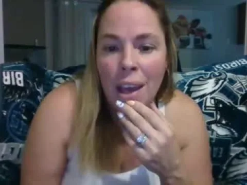 Watch FallenAngel21 Offline Adult Webcam Show from United States - Free Sex Cam Stream