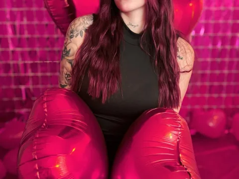 Watch EmmaaCastro Live Adult Webcam Show - Free Sex Cam Stream