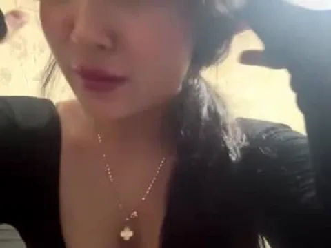 Watch Aime Live Adult Webcam Show - Free Sex Cam Stream