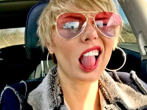 Watch Nikiss333 Live Adult Webcam Show - Free Sex Cam Stream