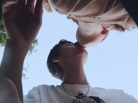 Watch MiaAndWilliam Live Adult Webcam Show - Free Sex Cam Stream