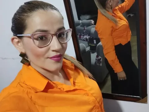 Watch Snowhot-69 Live Adult Webcam Show - Free Sex Cam Stream