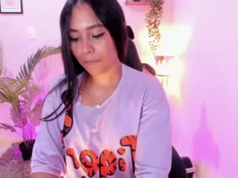 Watch madisonmontes Offline Adult Webcam Show from Colombia - Free Sex Cam Stream