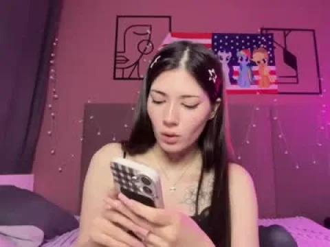 Watch Alice Offline Adult Webcam Show - Free Sex Cam Stream