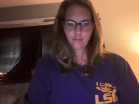 Watch Rae Rae Live Adult Webcam Show from United States - Free Sex Cam Stream