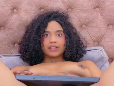 Watch Cristal Campbell Offline Adult Webcam Show from Colombia - Free Sex Cam Stream