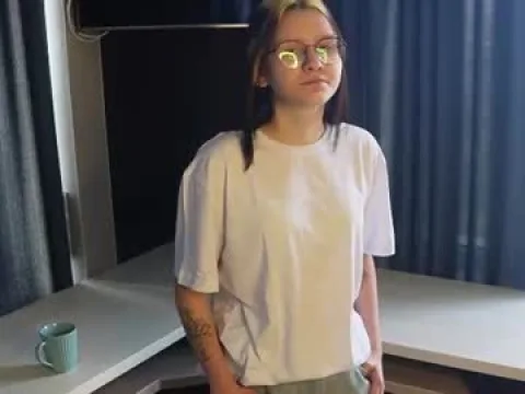 Watch Flora Offline Adult Webcam Show - Free Sex Cam Stream