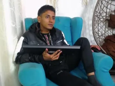 Watch RICKY Offline Adult Webcam Show from Venezuela - Free Sex Cam Stream