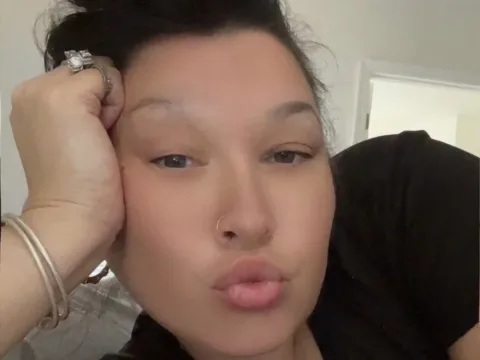 Watch NUTTERBUTTA Live Adult Webcam Show - Free Sex Cam Stream
