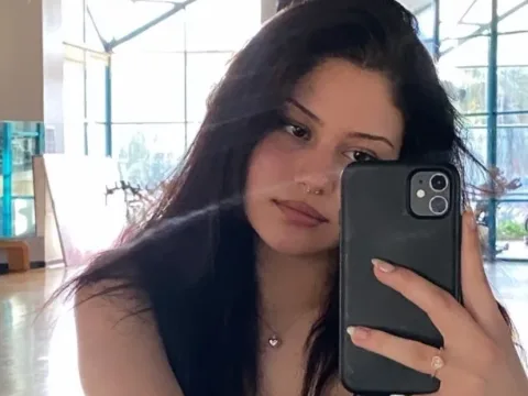 Watch Squirt Queen Miaa Live Adult Webcam Show - Free Sex Cam Stream