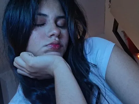Watch Kim Lowel Live Adult Webcam Show - Free Sex Cam Stream