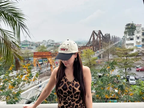 Watch Coco-LL Live Adult Webcam Show - Free Sex Cam Stream