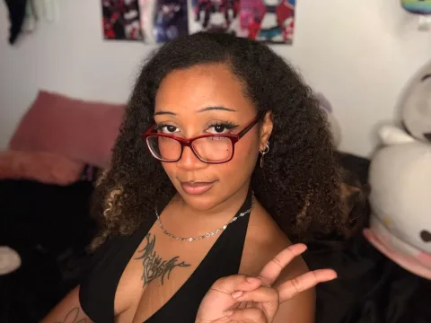 Watch Badgirluzi Live Adult Webcam Show - Free Sex Cam Stream