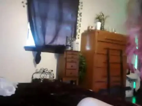 Watch MICHICUTEYCOURTNEY Live Adult Webcam Show from United States - Free Sex Cam Stream