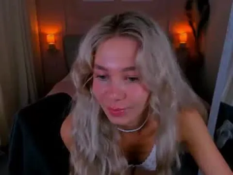 Watch Alise Live Adult Webcam Show - Free Sex Cam Stream