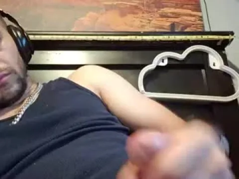 Watch Lurkus Offline Adult Webcam Show from United States - Free Sex Cam Stream