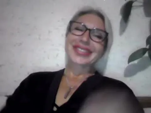 Watch Fox Red Lady7 Live Adult Webcam Show from Ukraine - Free Sex Cam Stream