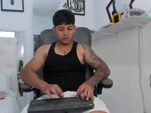 Watch Lunay Offline Adult Webcam Show from Colombia - Free Sex Cam Stream