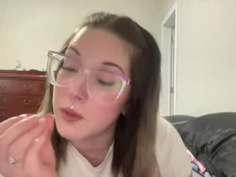 Watch kinkiikittii Live Adult Webcam Show from United States - Free Sex Cam Stream