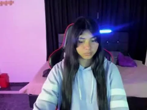 Watch Lili16 Offline Adult Webcam Show from Colombia - Free Sex Cam Stream