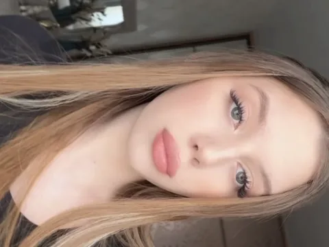 Watch MollyFlowo Live Adult Webcam Show - Free Sex Cam Stream