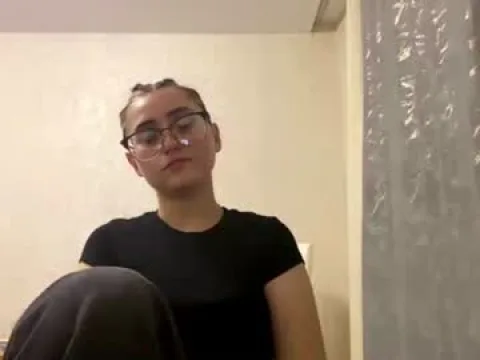 Watch Silksongr Live Adult Webcam Show - Free Sex Cam Stream