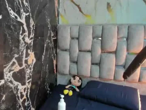 Watch La Mazona Offline Adult Webcam Show from Colombia - Free Sex Cam Stream
