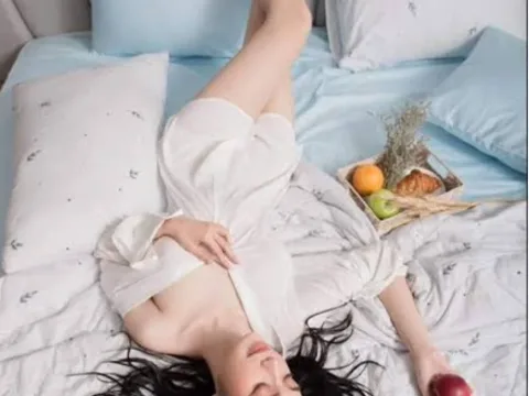 Watch Bun Bee Live Adult Webcam Show - Free Sex Cam Stream