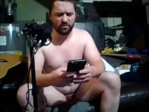Watch Ryanguitar Offline Adult Webcam Show from United States - Free Sex Cam Stream