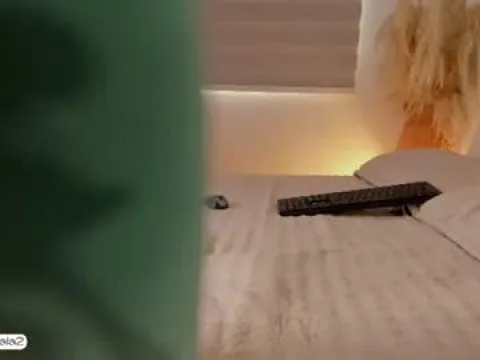 Watch Instagram chelasala1 Offline Adult Webcam Show from Colombia - Free Sex Cam Stream