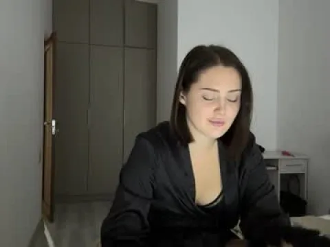 Watch EvaxBlush Offline Adult Webcam Show - Free Sex Cam Stream