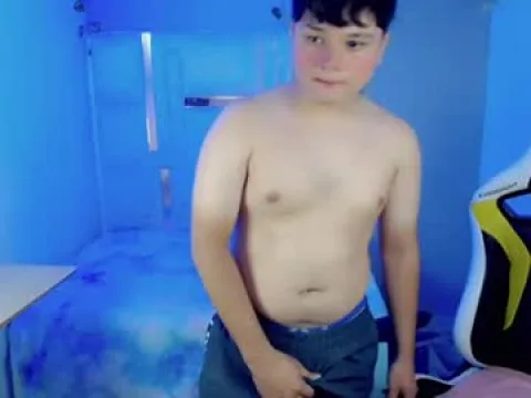 Watch Tommy Offline Adult Webcam Show from Colombia - Free Sex Cam Stream