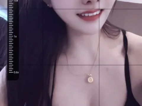 Watch CC2025-06 Live Adult Webcam Show - Free Sex Cam Stream