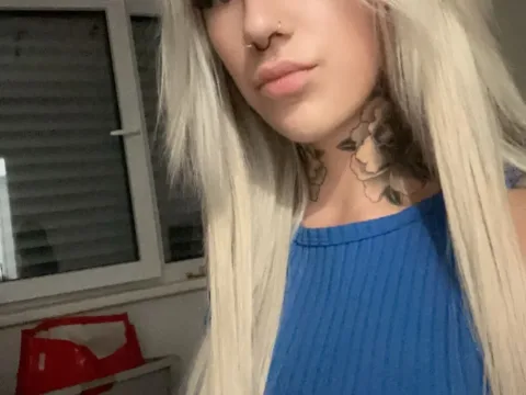 Watch LeniBee Live Adult Webcam Show - Free Sex Cam Stream