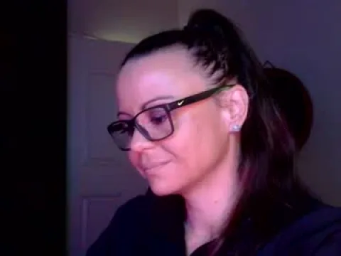 Watch Mrs Bunny Swing Live Adult Webcam Show - Free Sex Cam Stream
