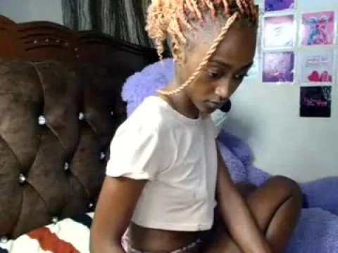 Watch Sparkle Eyez Live Adult Webcam Show from KE - Free Sex Cam Stream