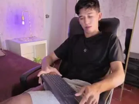 Watch Dave Offline Adult Webcam Show from Colombia - Free Sex Cam Stream