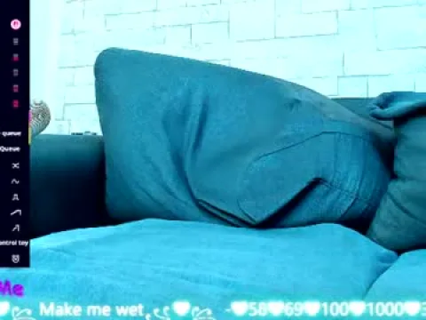 Watch Rozeamor Offline Adult Webcam Show - Free Sex Cam Stream