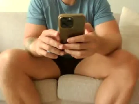 Watch Joeybanan Offline Adult Webcam Show from Norway - Free Sex Cam Stream