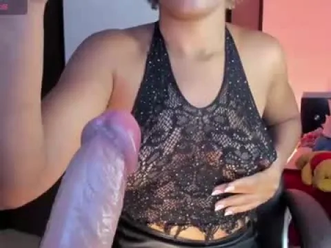 Watch Carolinarossees Offline Adult Webcam Show from Colombia - Free Sex Cam Stream
