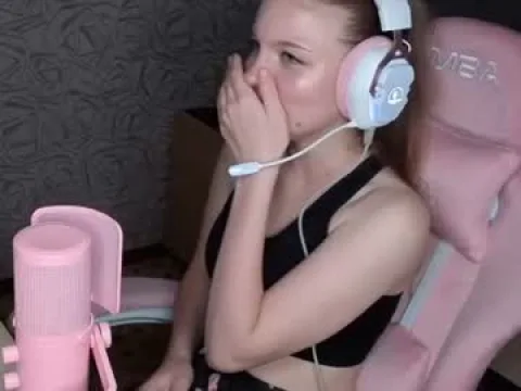Watch Julia Offline Adult Webcam Show - Free Sex Cam Stream