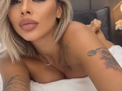 Watch Naomi Cole Live Adult Webcam Show - Free Sex Cam Stream