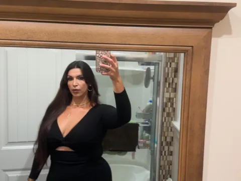 Watch Missthickievickie Live Adult Webcam Show - Free Sex Cam Stream