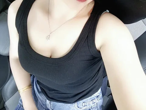 Watch Qingjiejie327 Live Adult Webcam Show - Free Sex Cam Stream
