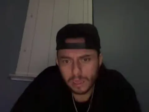 Watch Mrcloudzzz Offline Adult Webcam Show from United States - Free Sex Cam Stream