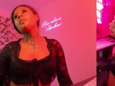 Watch Michell Dayan Offline Adult Webcam Show from Colombia - Free Sex Cam Stream