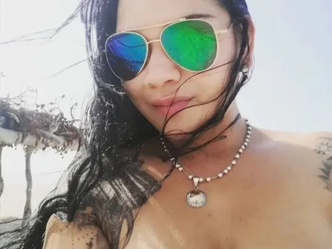 Watch Ginna--mia Live Adult Webcam Show - Free Sex Cam Stream