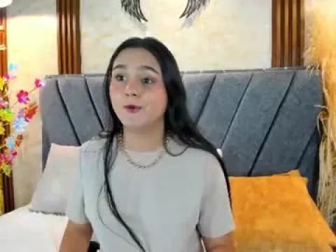 Watch Sienna Live Adult Webcam Show from Colombia - Free Sex Cam Stream
